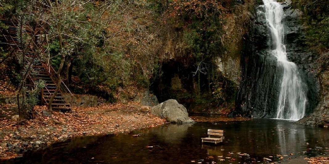 Hafta sonu kaçamağı için mükemmel rota: Yazın şelalede serinleyin, kışın Ağlayan Mağara’nın sırrını keşfedin! 1